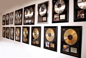 Picture for category Record Award