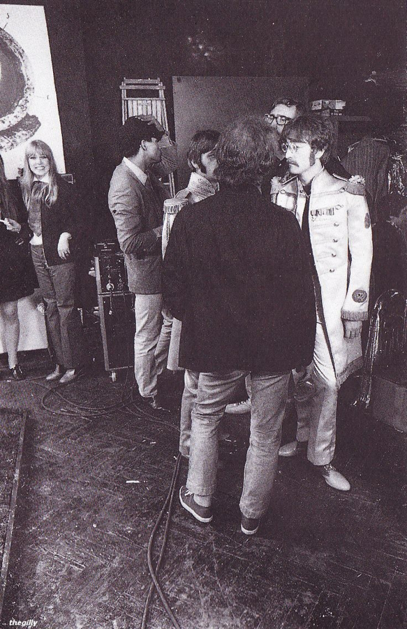 The Beatles - A Day in The Life: March 30, 1967 The Beatles - A Day in The Life: March 30, 1967