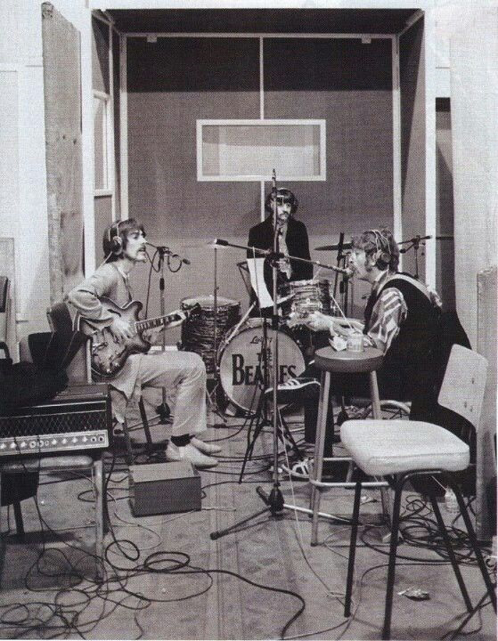 The Beatles - A Day in The Life: April 21, 1967 The Beatles - A Day in The Life: April 21, 1967