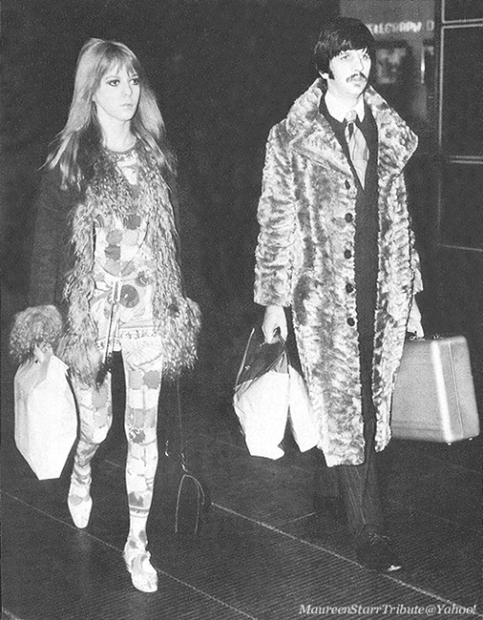 The Beatles - A Day in The Life: December 17, 1967 The Beatles - A Day in The Life: December 17, 1967