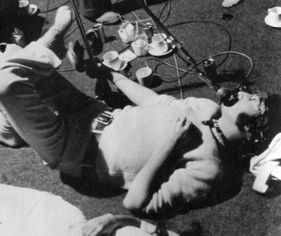 The Beatles - A Day in The Life: June 4, 1968 The Beatles - A Day in The Life: June 4, 1968