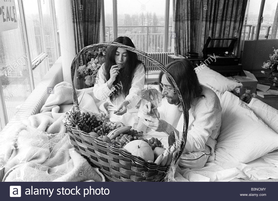 The Beatles - A Day in The Life: March 29, 1969 The Beatles - A Day in The Life: March 29, 1969