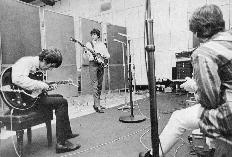 The Beatles - A Day in The Life: May 16, 1970 The Beatles - A Day in The Life: May 16, 1970